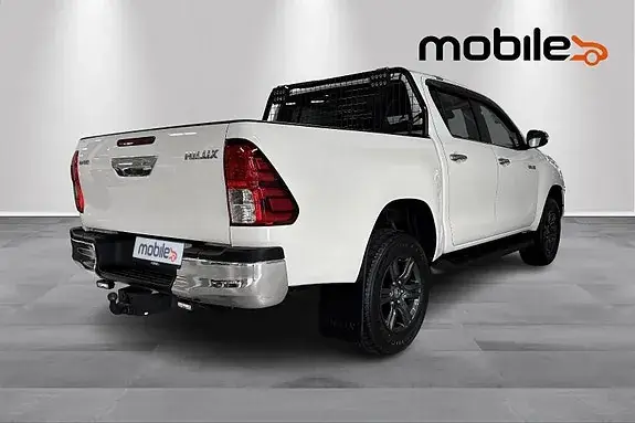 Toyota Hilux 2025 photo 3
