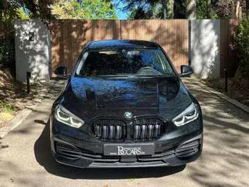 BMW 118 2023 photo 2