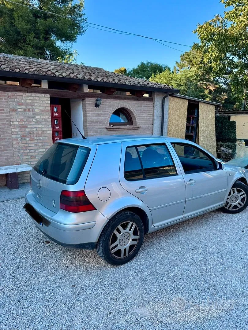 Volkswagen Golf 2008 photo 3