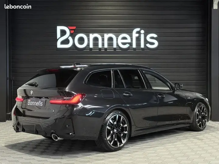 BMW 3 Series 2024 photo 4