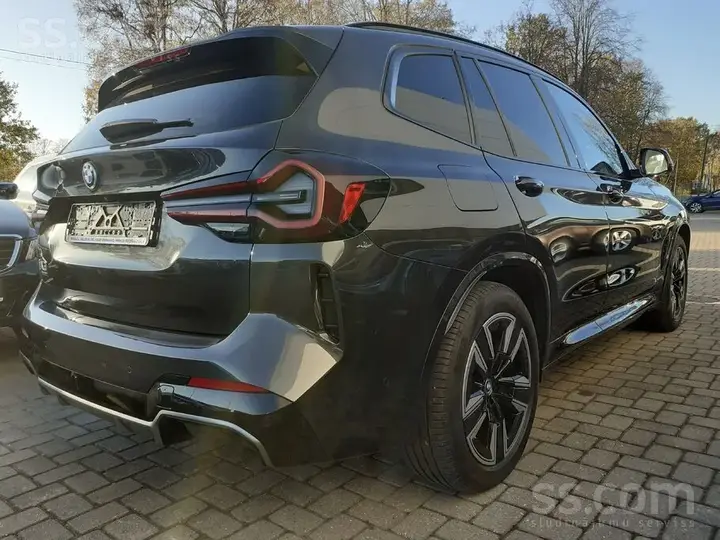 BMW Ix3 2022 photo 3