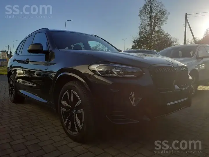 BMW Ix3 2022 photo 2