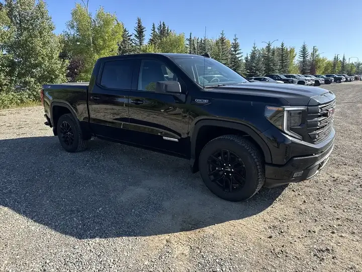 GMC Sierra 1500 2026 photo 3