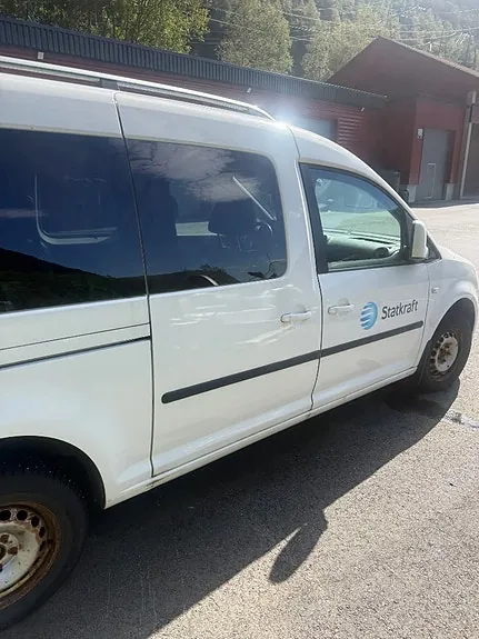 Volkswagen Caddy Maxi 2012 photo 2
