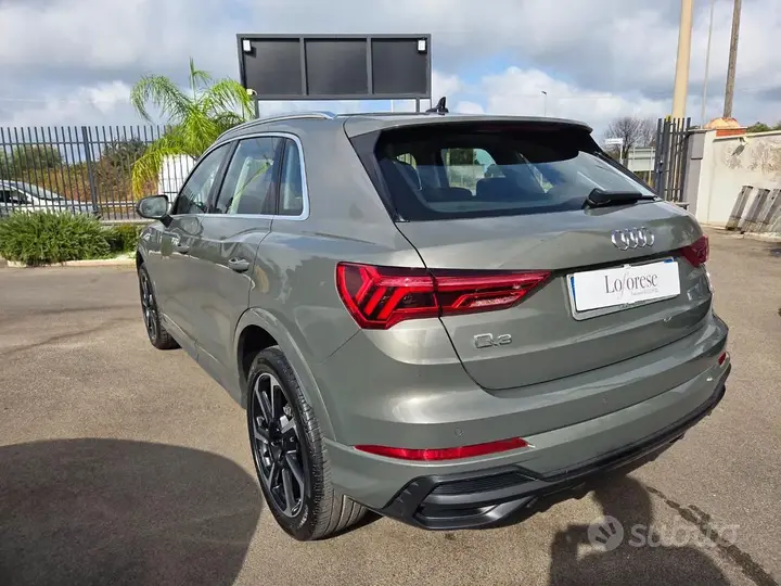 Audi Q3 2021 photo 5