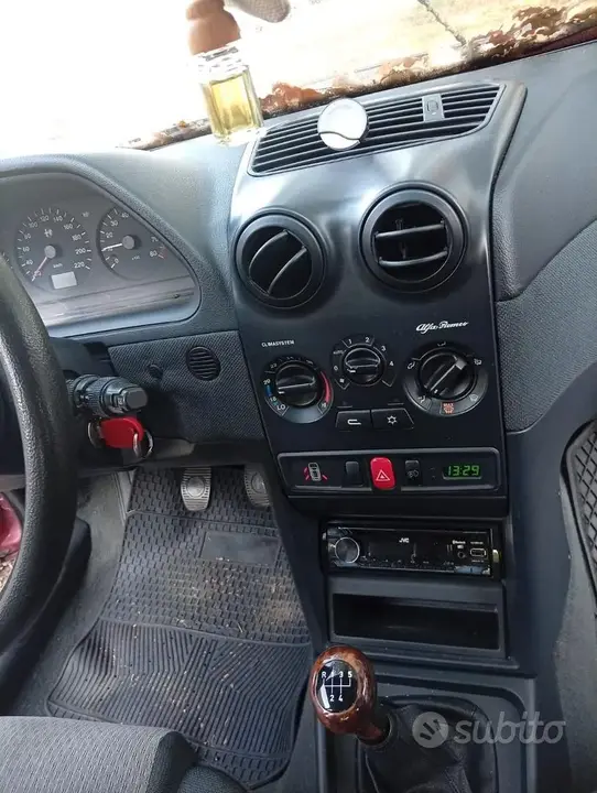Alfa Romeo 146