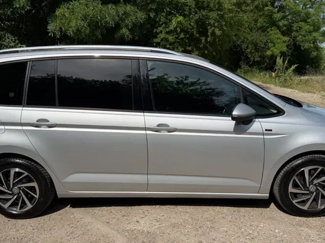 Volkswagen Touran 2019 photo 3