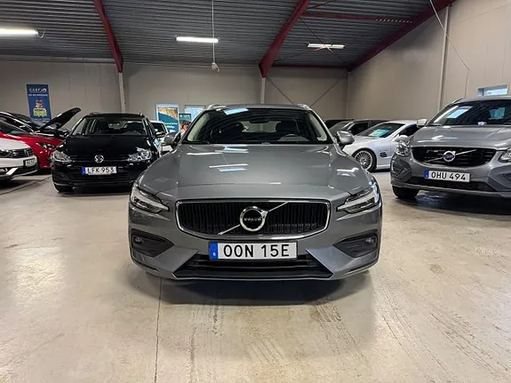 Volvo V60 2019 photo 2