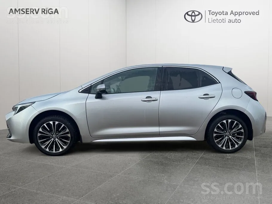 Toyota Corolla 2023 photo 3