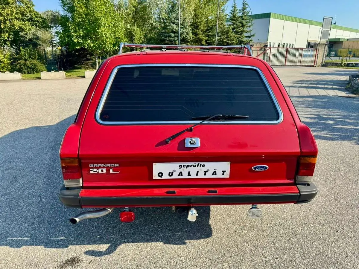 Ford Granada Turnier 1984 photo 2
