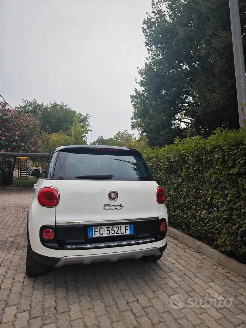 Fiat 500L 2016 photo 2