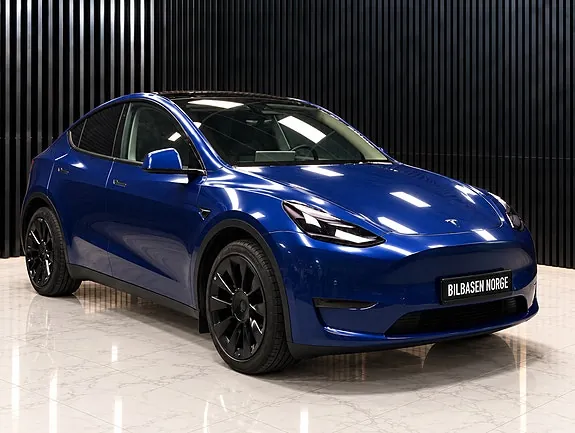 Tesla Model Y 2022 photo 2