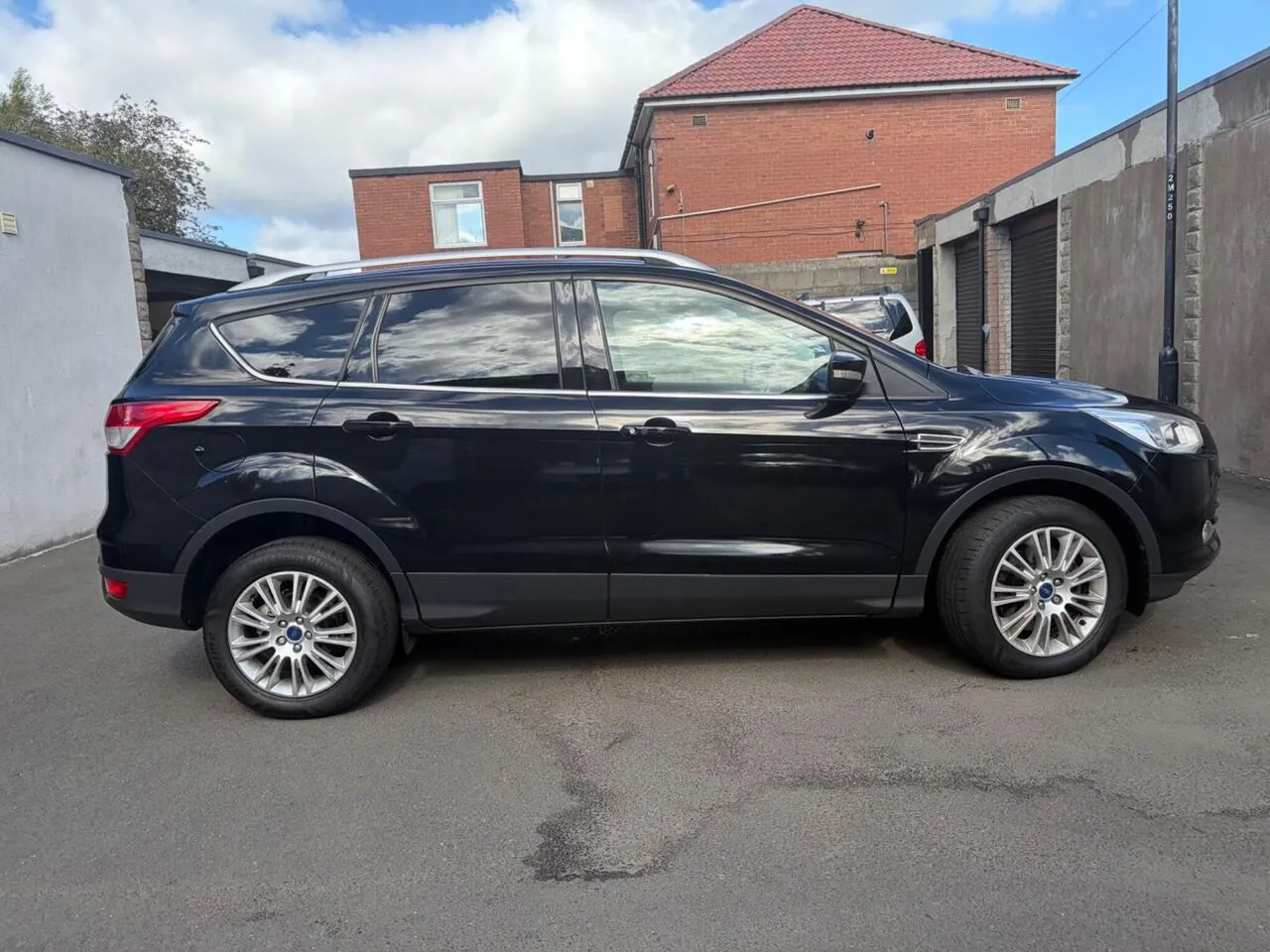 Ford Kuga 2013 photo 4