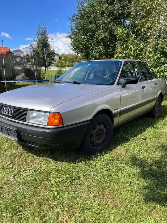 Audi 80
