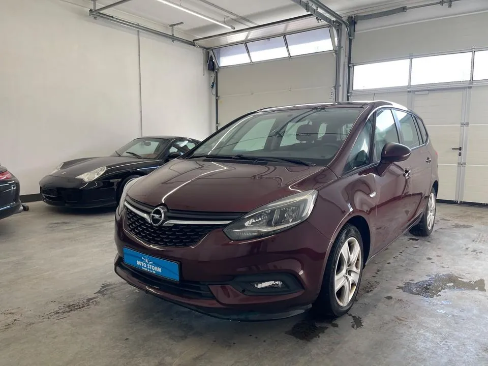 Opel Zafira C