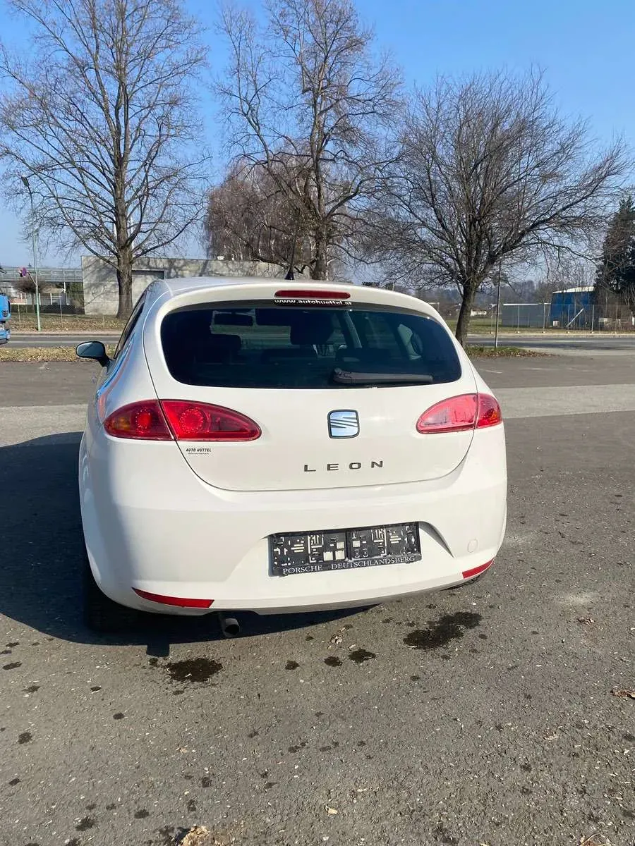 Seat Leon 2009 photo 3
