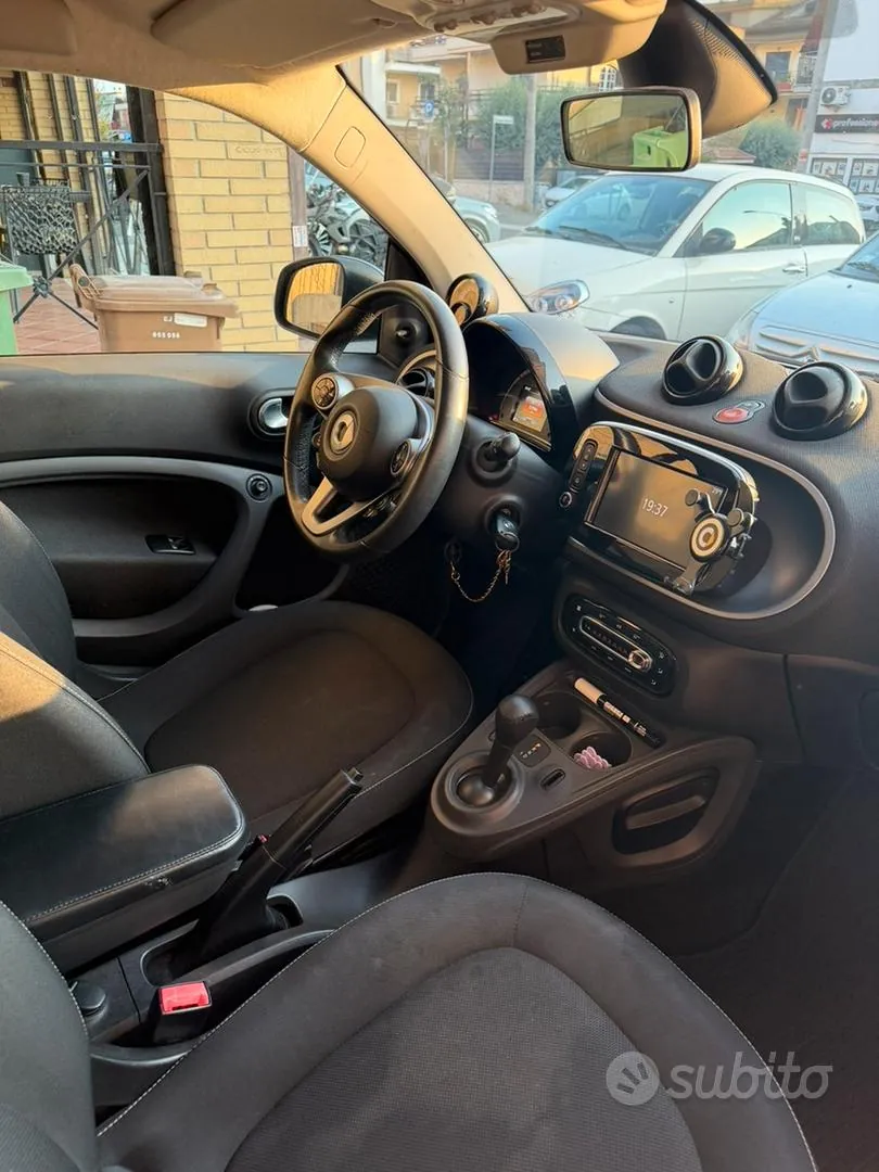 Smart Fortwo 2017 photo 5