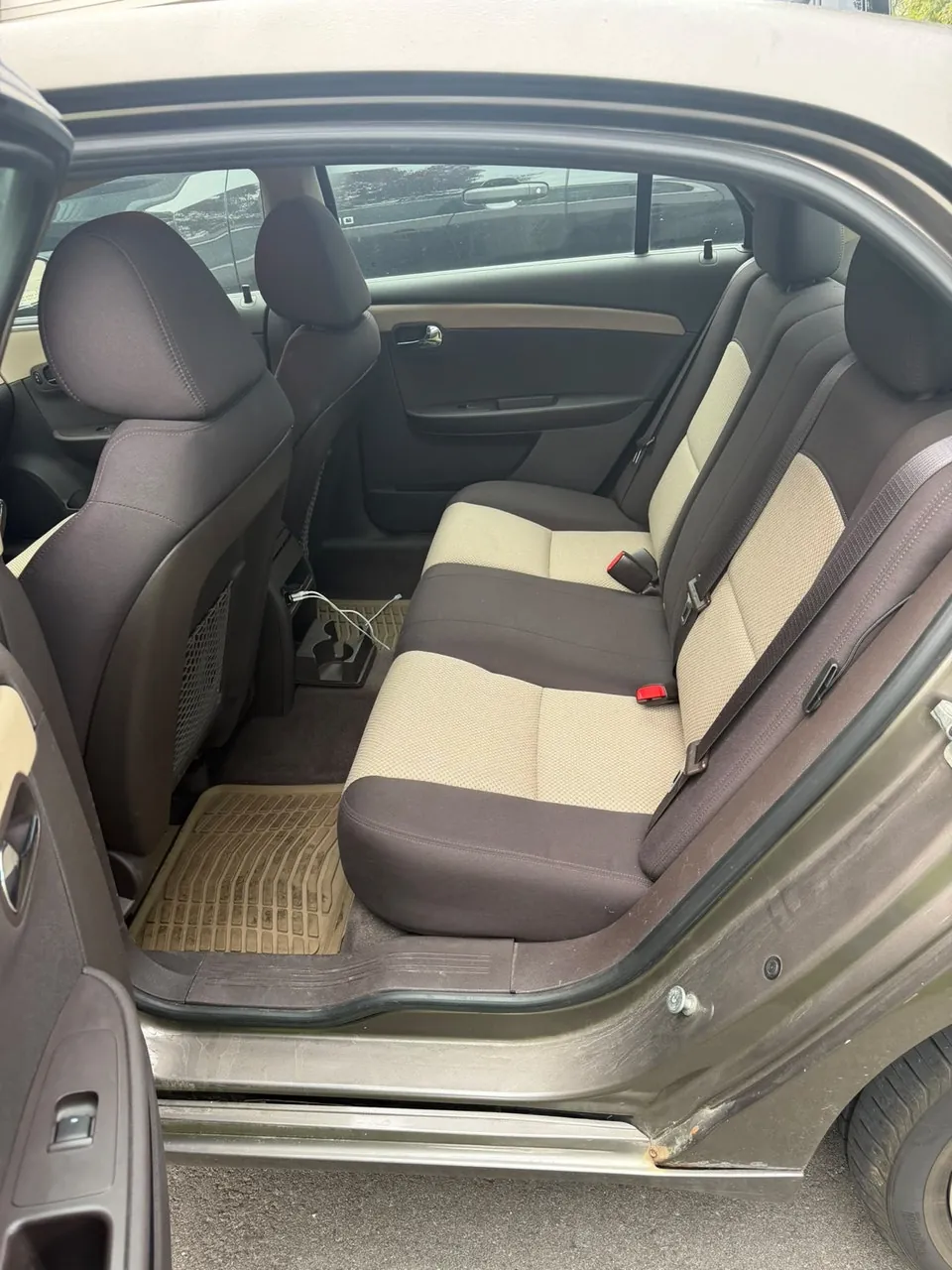 Chevrolet Malibu 2011 photo 5