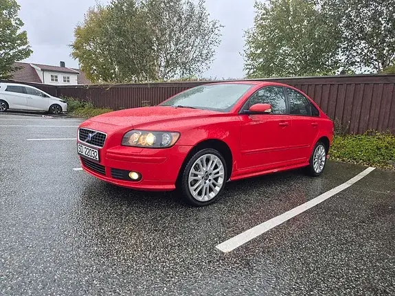 Volvo S40