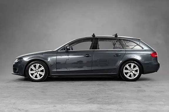 Audi A4 2009 photo 2