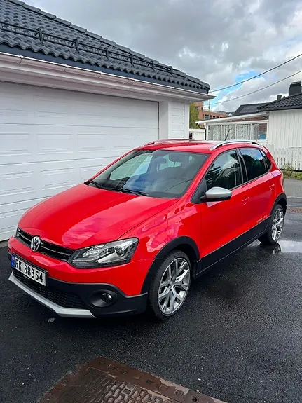 Volkswagen Polo 2015 photo 2