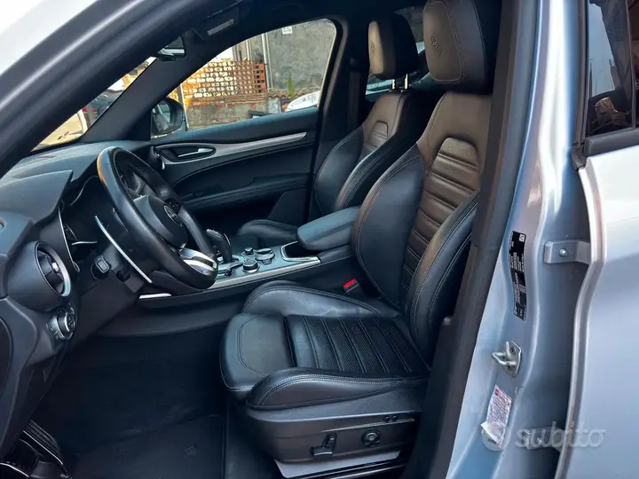 Alfa Romeo Stelvio 2022 photo 5