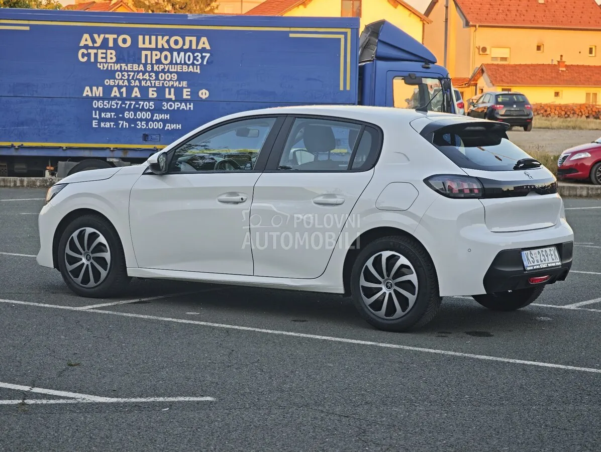 Peugeot 208 2020 photo 4