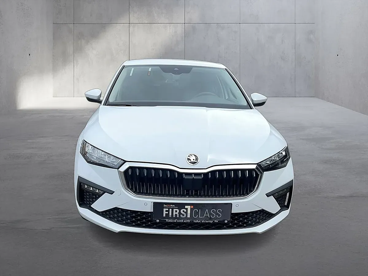 Skoda Scala 2026 photo 2