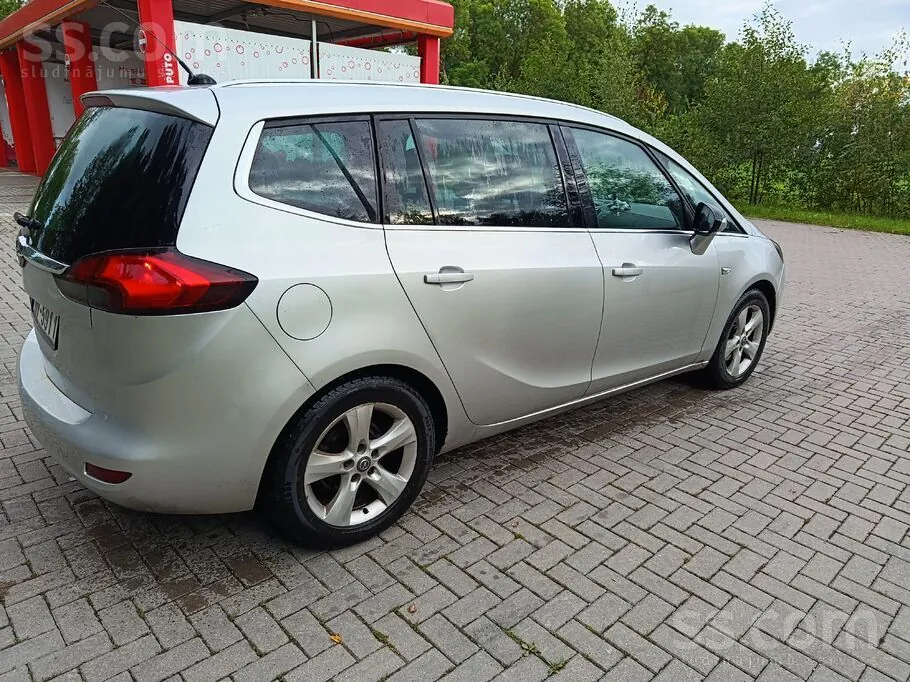 Opel Zafira 2012 photo 4