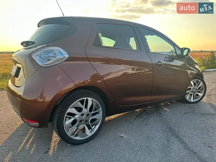 Renault Zoe 2014 photo 5
