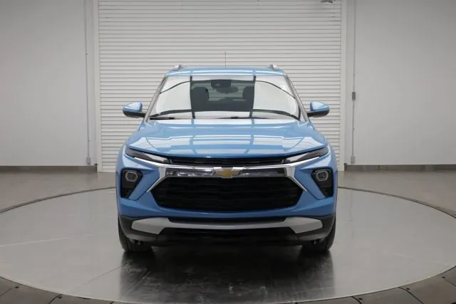 Chevrolet Trailblazer 2025 photo 2