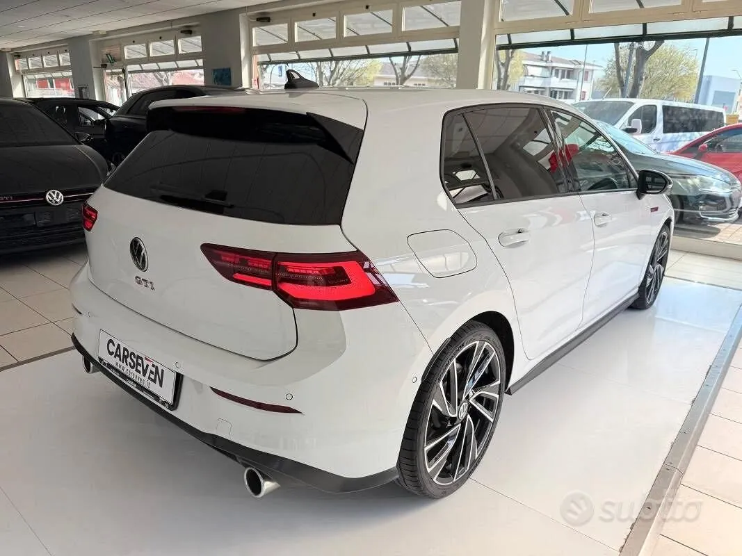 Volkswagen Golf 2020 photo 5