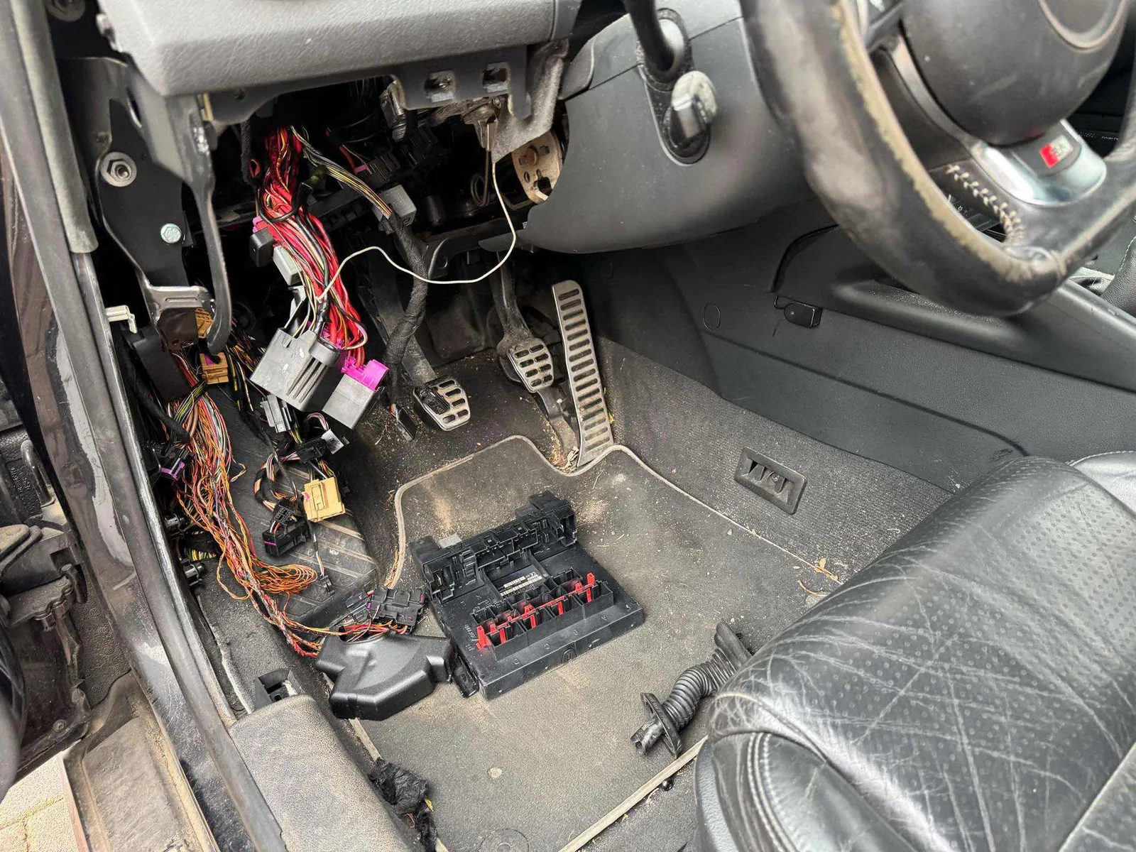 Audi S3 2008 photo 2