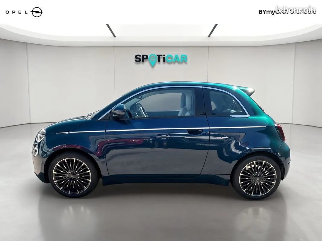 Fiat 500 2023 photo 2