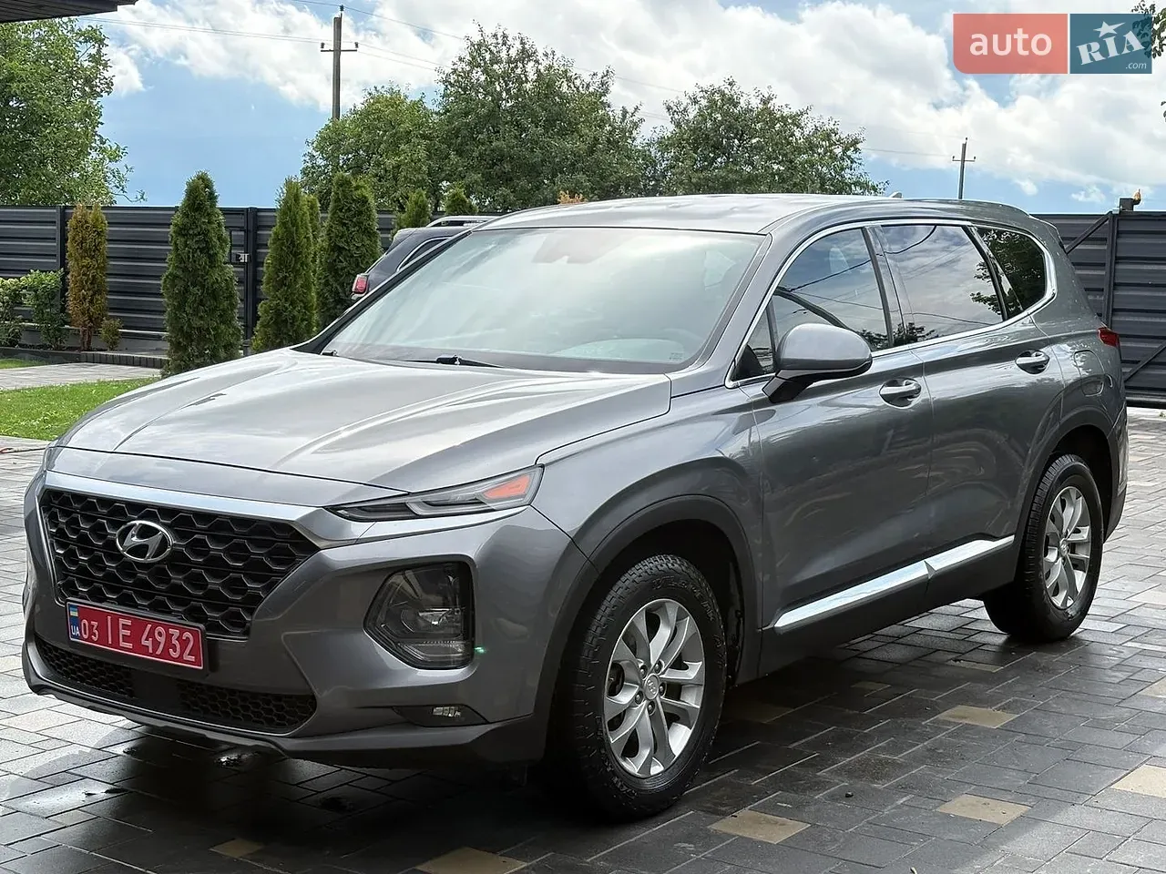 Hyundai Santa Fe 2019 photo 3