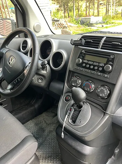 Honda Element 2005 photo 3