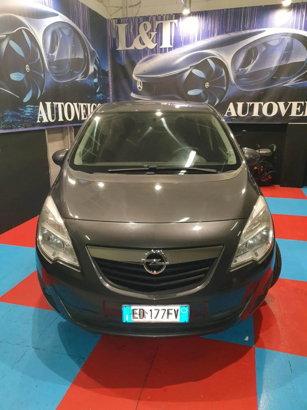 Opel Meriva 2010 photo 2