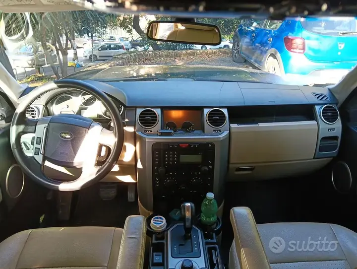 Land Rover Discovery 2009 photo 5