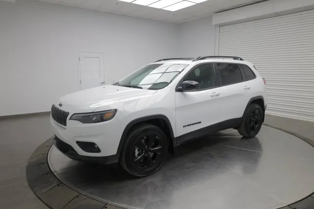 Jeep Cherokee 2023 photo 4
