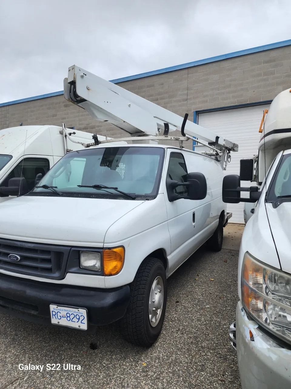 Ford E-350