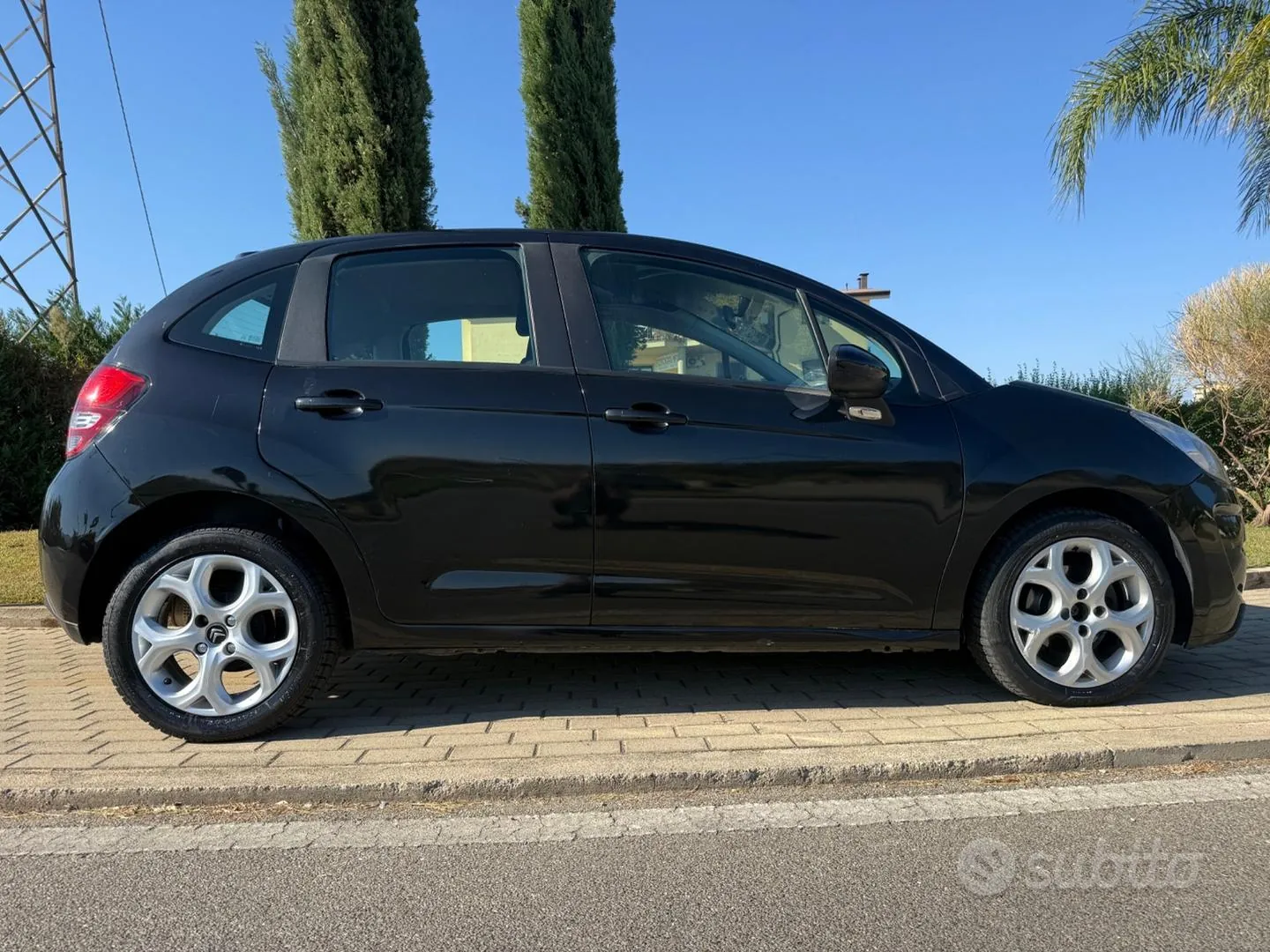 Citroen C3 2011 photo 2