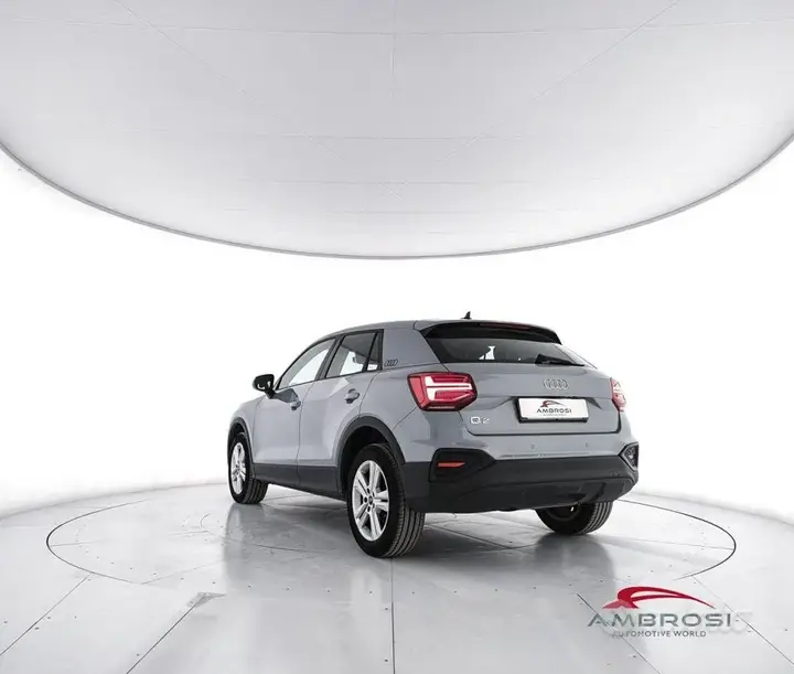 Audi Q2 2023 photo 4