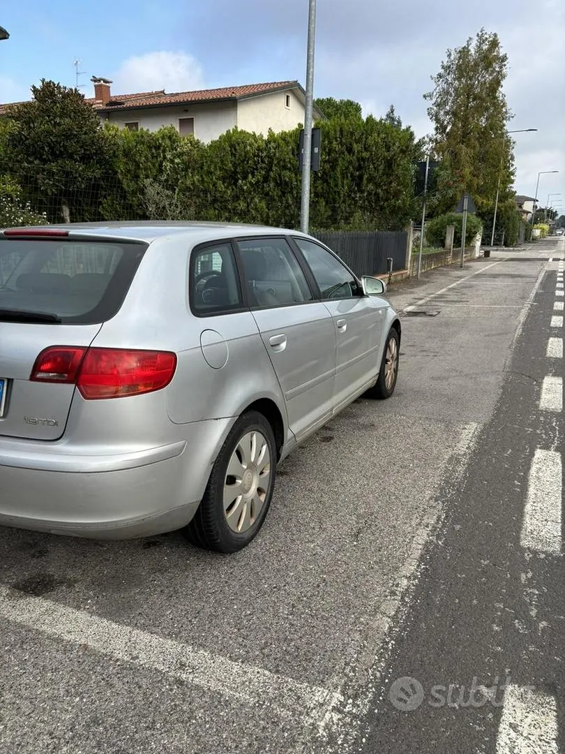 Audi A3 2005 photo 2
