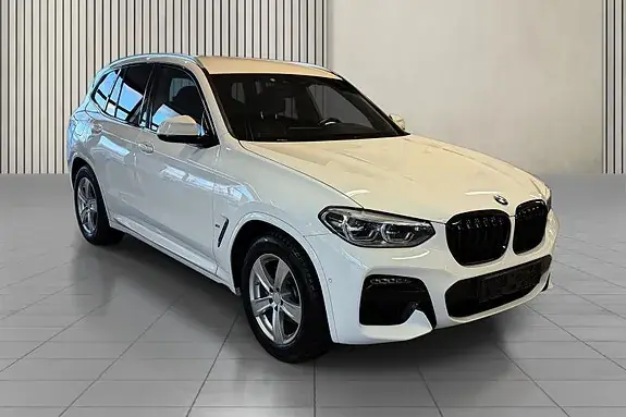 BMW X3 2021 photo 2