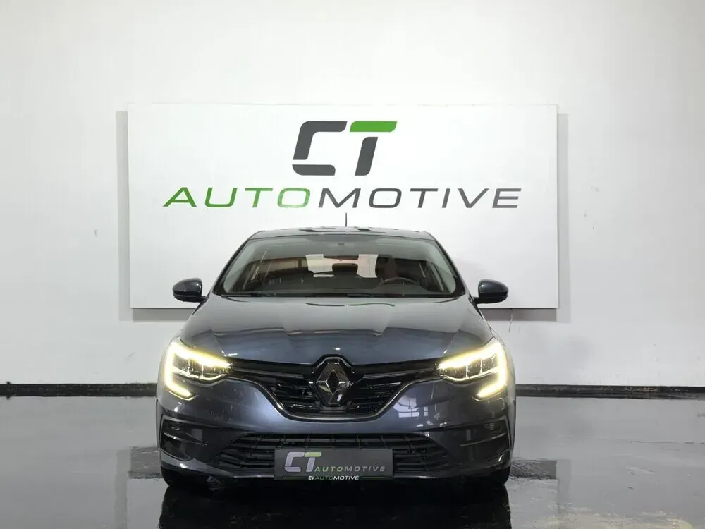 Renault Megane 2020 photo 2
