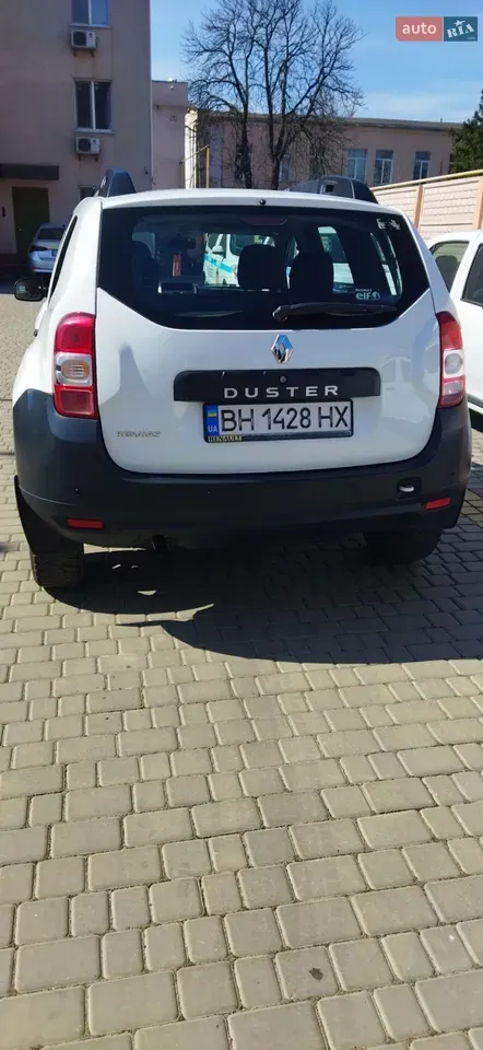Renault Duster 2017 photo 2