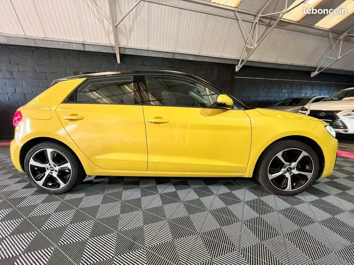 Audi A1 2021 photo 2
