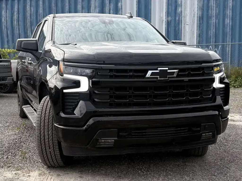 Chevrolet Silverado 1500 2026 photo 2