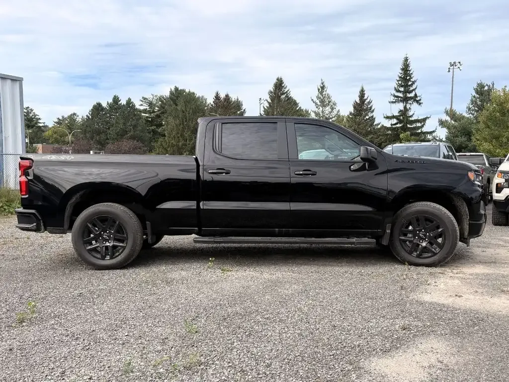 Chevrolet Silverado 1500 2026 photo 3