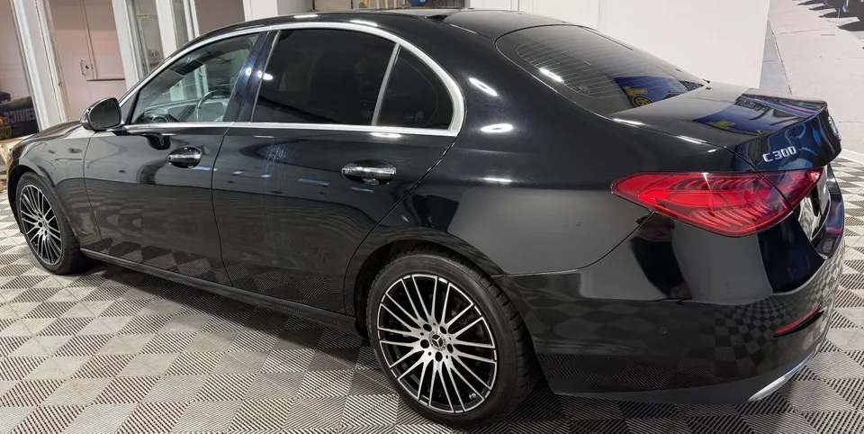 Mercedes-Benz C-Class 2024 photo 3